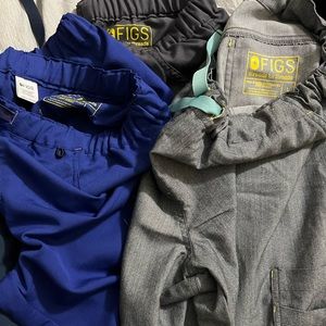 3 pairs of Figs Technical Scrub Pants- Womens Large